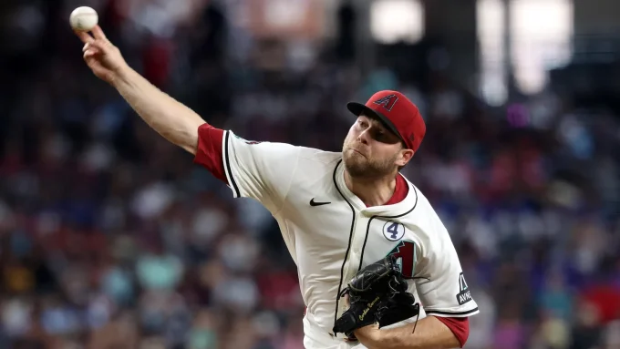 Corbin Burnes Boosts Arizona Diamondbacks’ NL Playoff Race Outlook