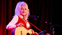 Dolly Parton Blocked From Her First No. 1 On One Chart By Michael Jackson