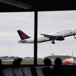 Widespread Flight Delays Snarl Northeast Travel