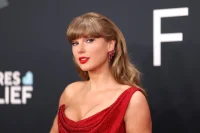 Taylor Swift Broke Her Longstanding Emmy Tradition — Somewhat