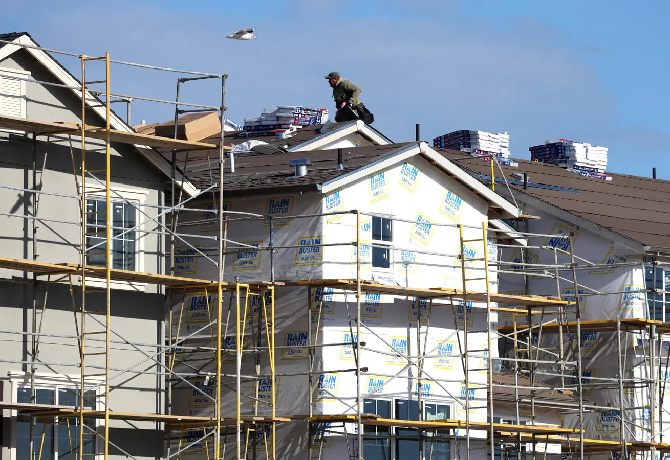 Lennar Says Immigration Crackdowns Are Leaving Trade Partners With ‘No Crews’