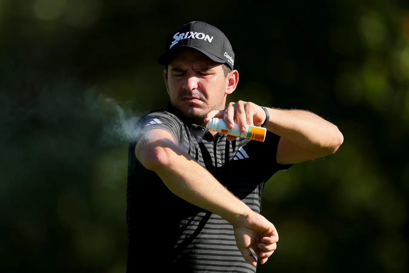 Professional Caddie Quits Midway Through A Tournament Round