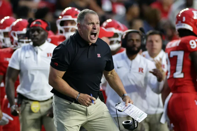 Rutgers Stays Close With USC But Loses 44th Straight Against Top 25 Team