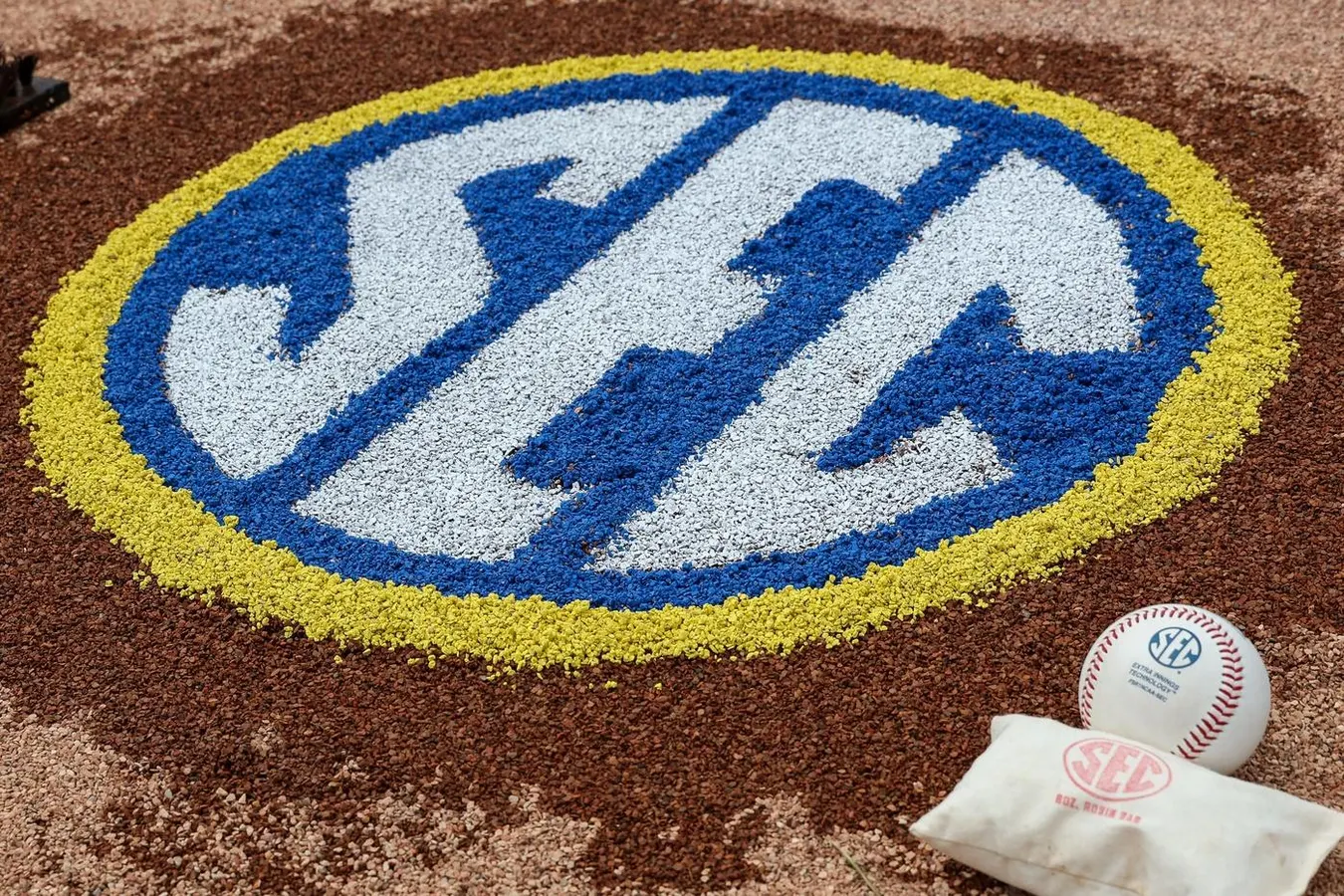 SEC Championship Hero, Mississippi State World Series Outfielder, Dies At 47
