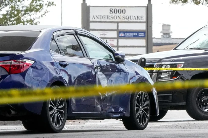 ICE Officer Shoots And Injures Food Delivery Driver In Austin