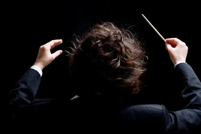 Orchestrating Success In Cross-Cultural Business