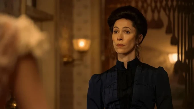 Rebecca Hall Is Wickedly Good As An Evil Stepmother
