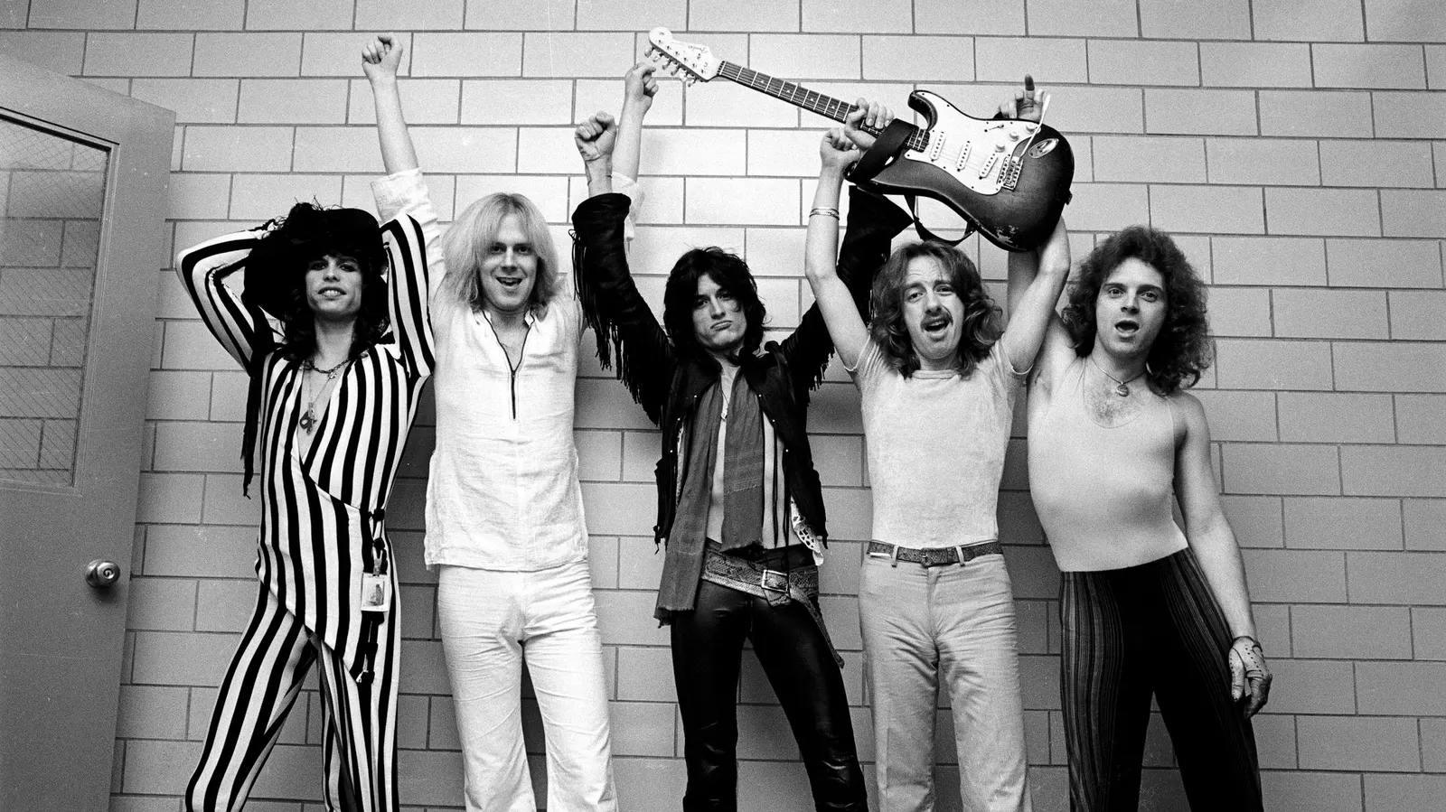 Aerosmith’s Longest-Charting Album Reaches A New Milestone