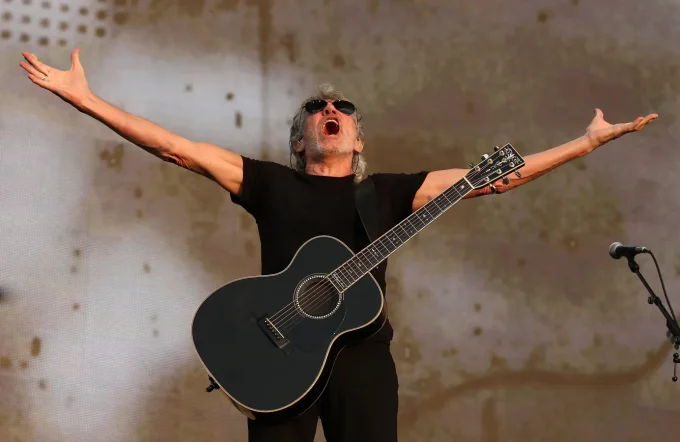 Pink Floyd’s Music Is Going Back On Tour — Without The Members Of Pink Floyd