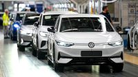 Europe’s biggest carmaker to shed 100,000 jobs in historic overhaul — RT Business News