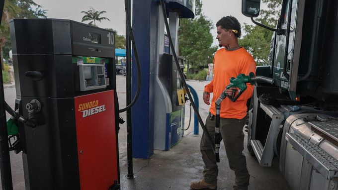 US diesel prices hit record high — RT Business News