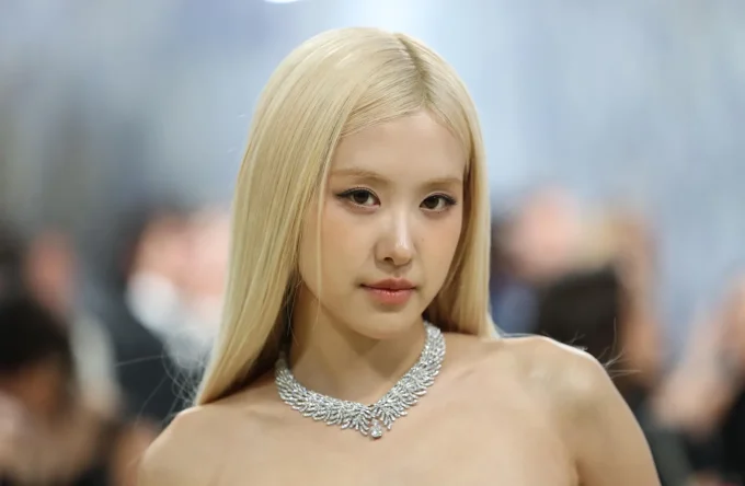 Rosé’s New Single Debuts As One Of Her Worst-Performing Solo Songs