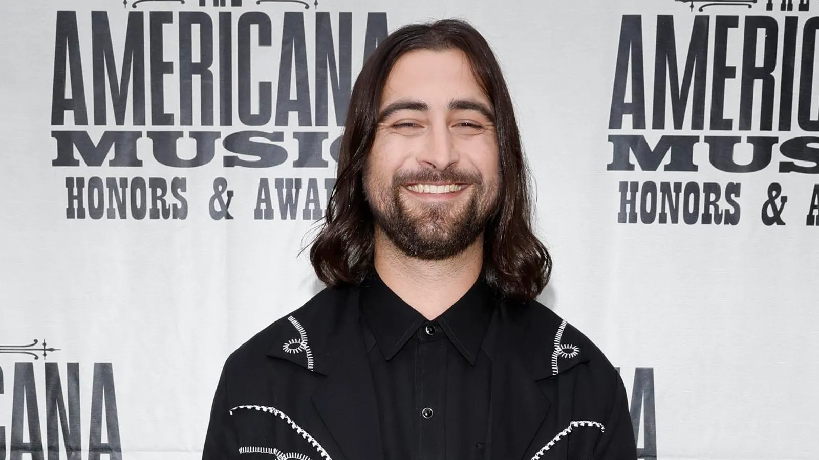 Noah Kahan Charts A New Top 10 — And Fans Already Know The Music