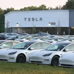 Tesla Climbs 5% After Better-Than-Expected Q3 Deliveries
