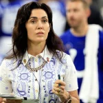 Here’s What Carlie Irsay-Gordon Is Actually Doing On Colts Sideline