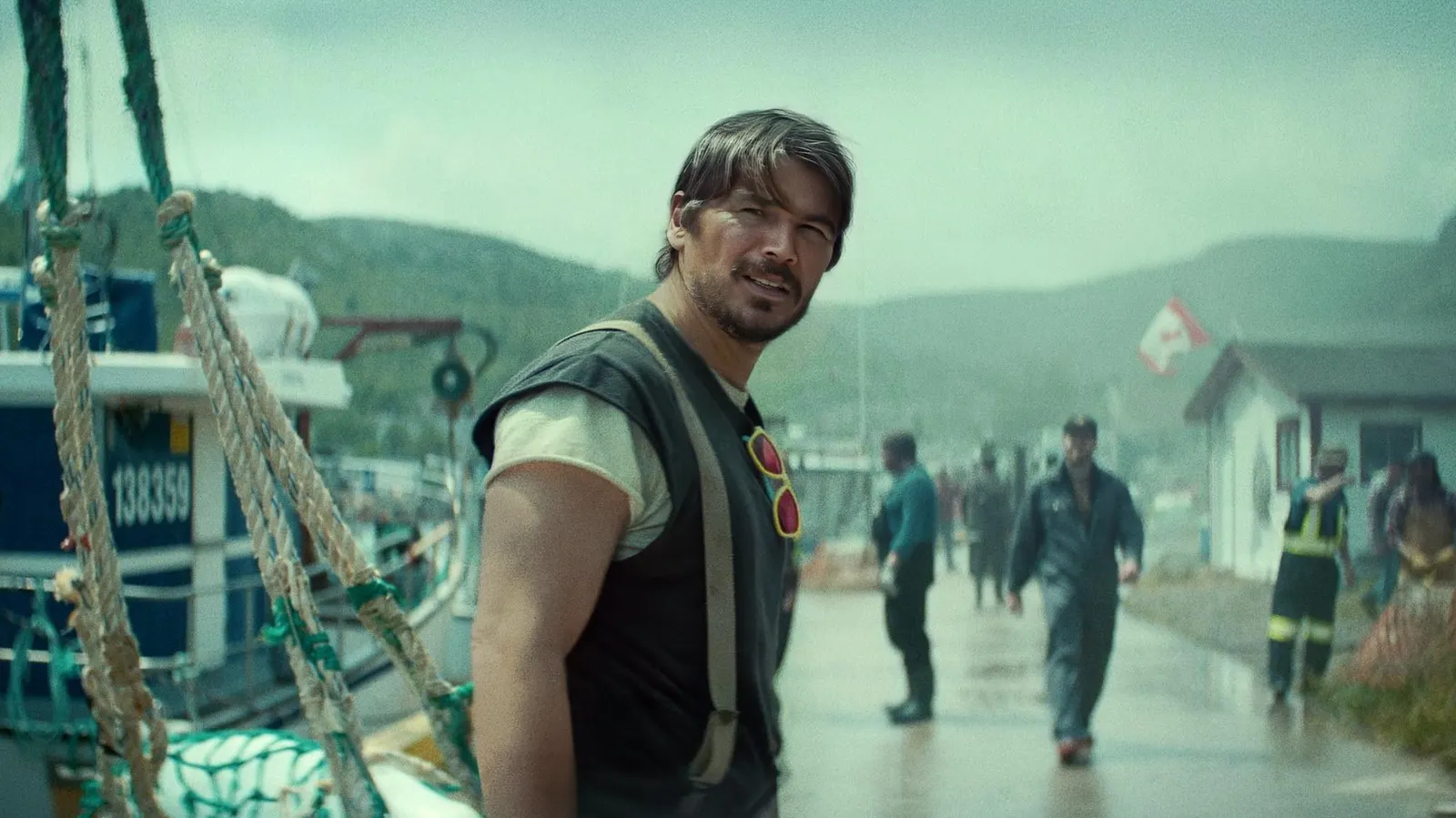 Netflix’s Best New Show Has Josh Hartnett Fighting A Sea Creature