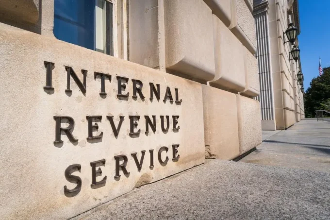 Income Tax Identity Theft Victims Face Long Refund Delays