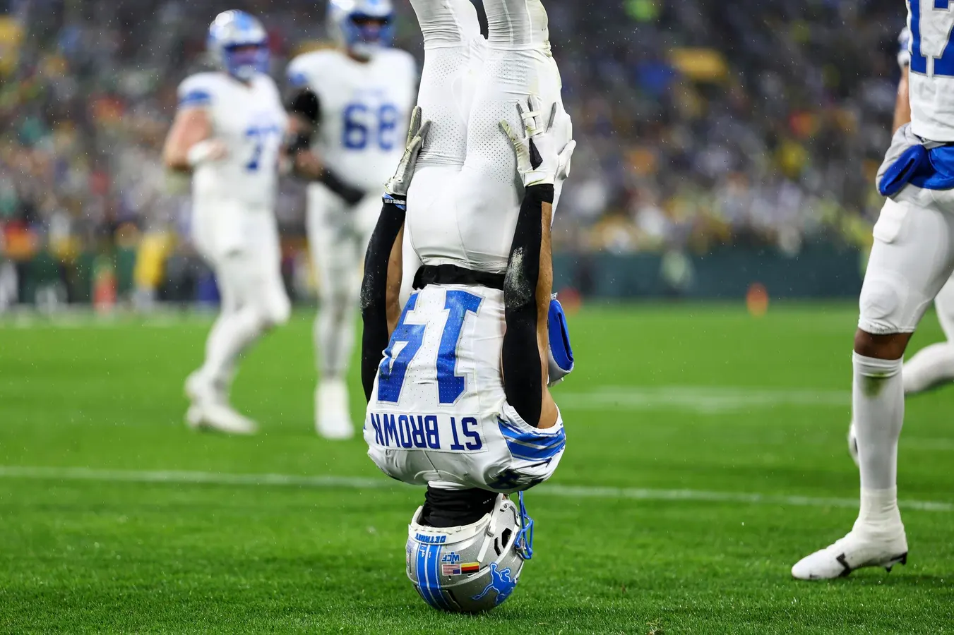DraftKings Main Slate Build Week 5 NFL 2026: Let Chaos Reign