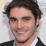 RJ Mitte, Walter White Jr. On ‘Breaking Bad,’ Dies At 34